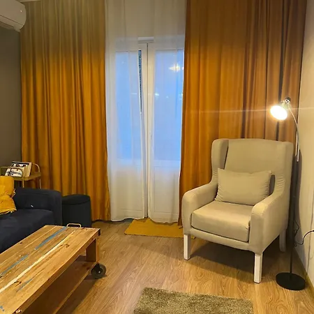 Boutique 2bb 2br Location And Stunning View!